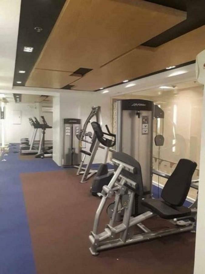 Cubao Manhattanheights Unit 11A Tower B, 2Br Manille Extérieur photo